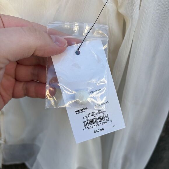 Nine West Cream Sheer Top NWT Small - Picture 5 of 6